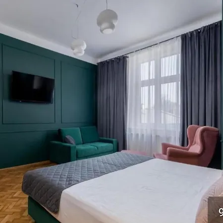 Ana Lux Podgorica